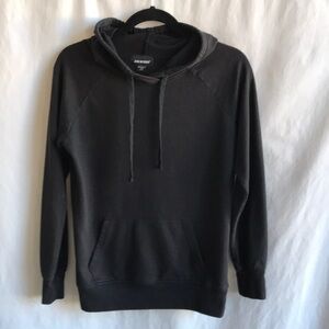 Joe Boxer black hoodie, size M